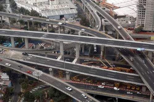 Autopista Francisco Fajardo, Caracas.